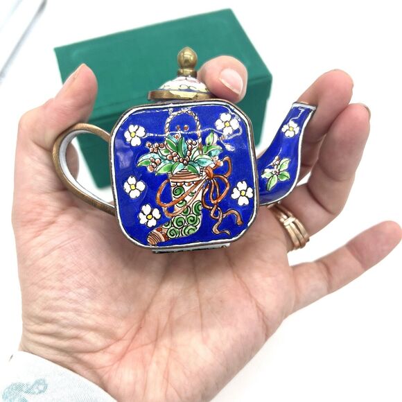 Chinemel Miniature Teapot by Bill Yee Copper and Enamel Vintage W/Box - Picture 5 of 10